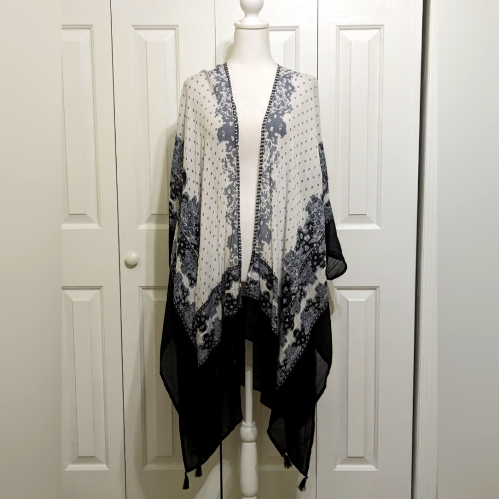 Shore Drive Kimono